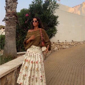 Zara Cream Floral Maxi Skirt